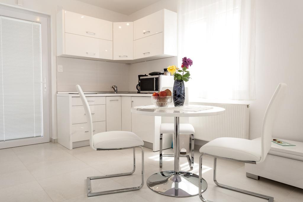 Beach Apartments Rafael Ζαντάρ Δωμάτιο φωτογραφία
